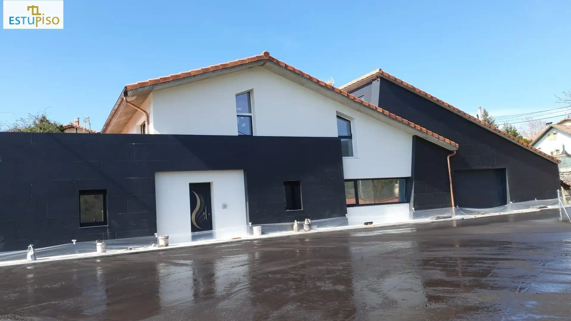 Exterior view of Houses for sale in Erriberagoitia / Ribera Alta  with Heating, Private garden and Furnished