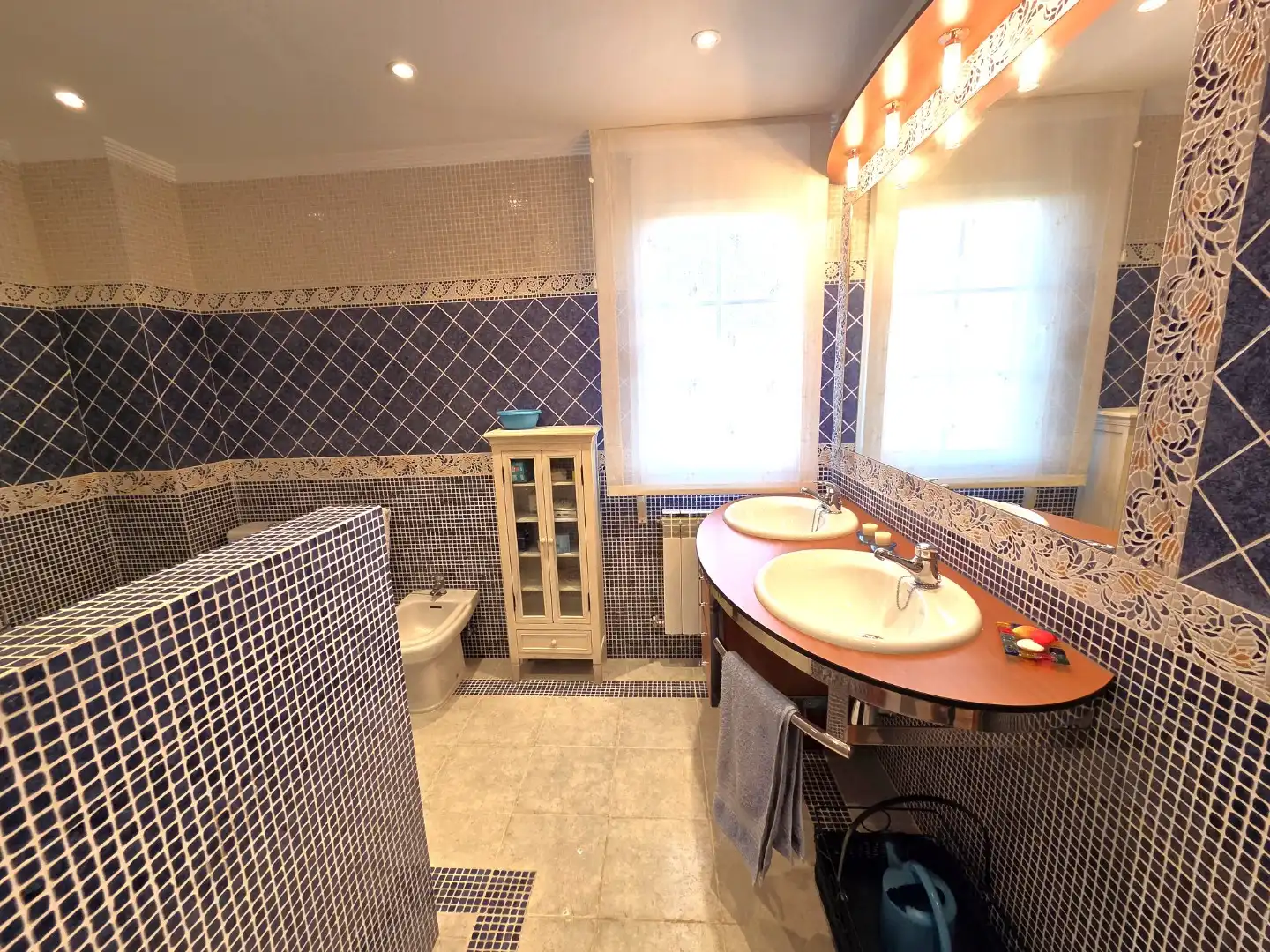 Bathroom of Houses for sale in Castrillo del Val  with Heating, Private garden and Parquet flooring
