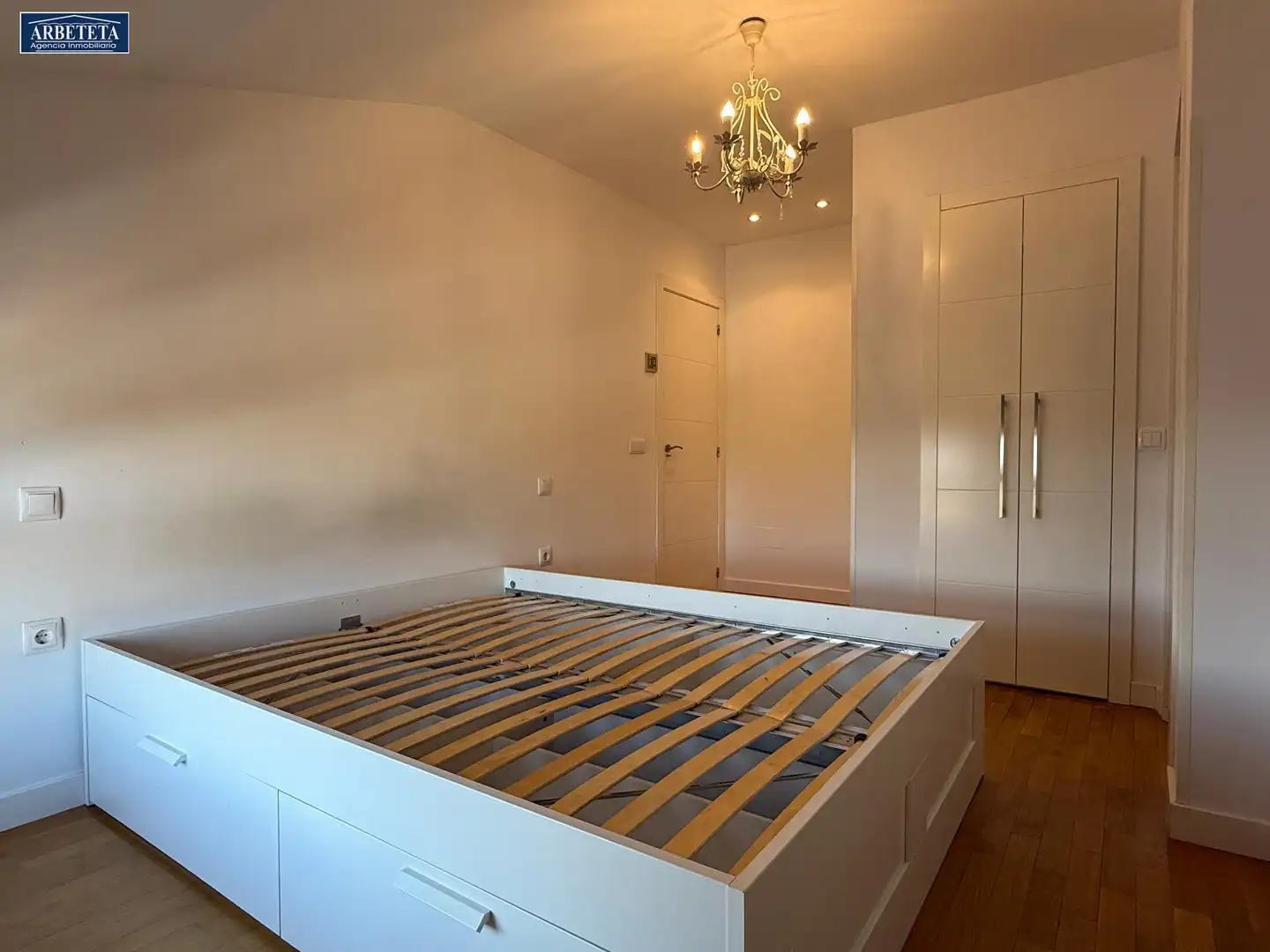 Schlafzimmer von Maisonette zur Miete in Guadalajara mit Klimaanlage, Heizung und Parkett