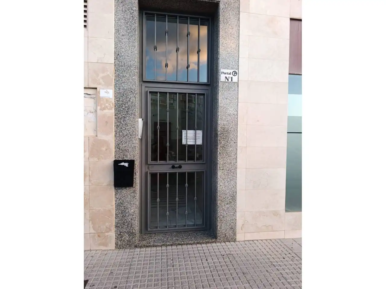 Außenansicht von Garage zur Miete in Vélez-Málaga