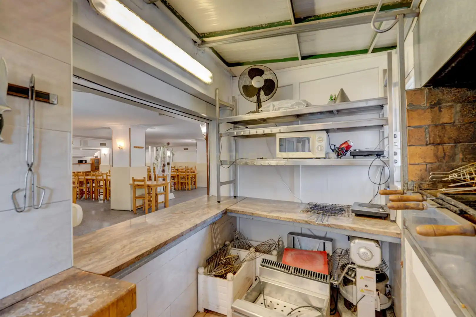 Kitchen of Commercial properties for sale in Deba  with Air Conditioner