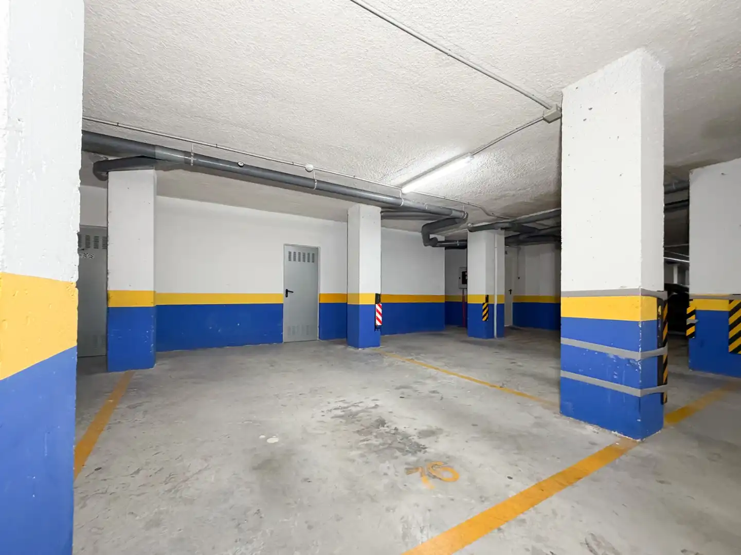 Aparcament de Apartament en venda en El Campello amb Aire condicionat, Traster i Piscina