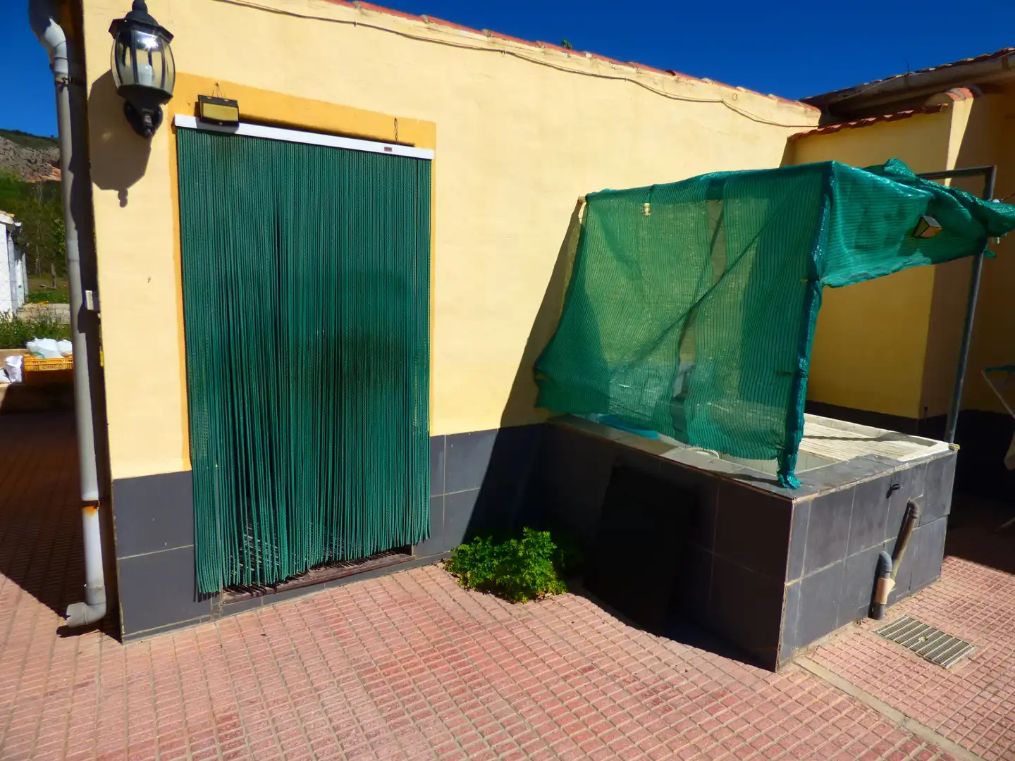 Vista exterior de Finca rústica en venta en Onil con Jardín privado, Trastero y Piscina