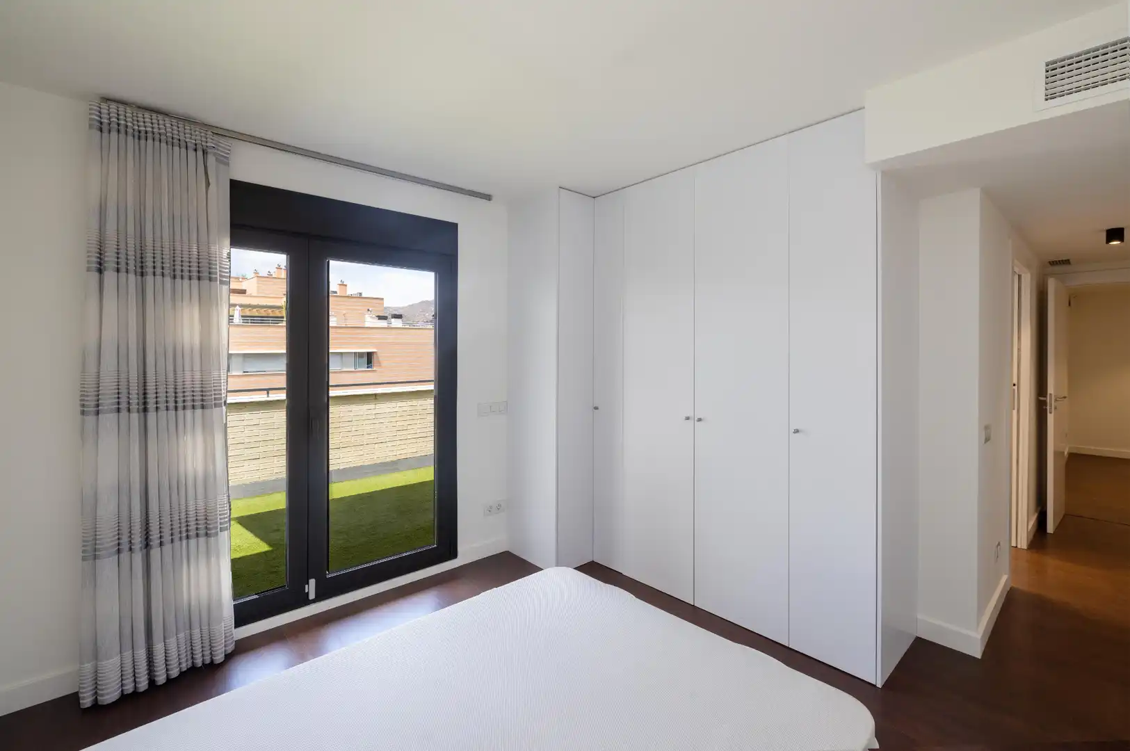 Habitación de Ático en venta en Málaga con Aire acondicionado, Calefacción y Terraza