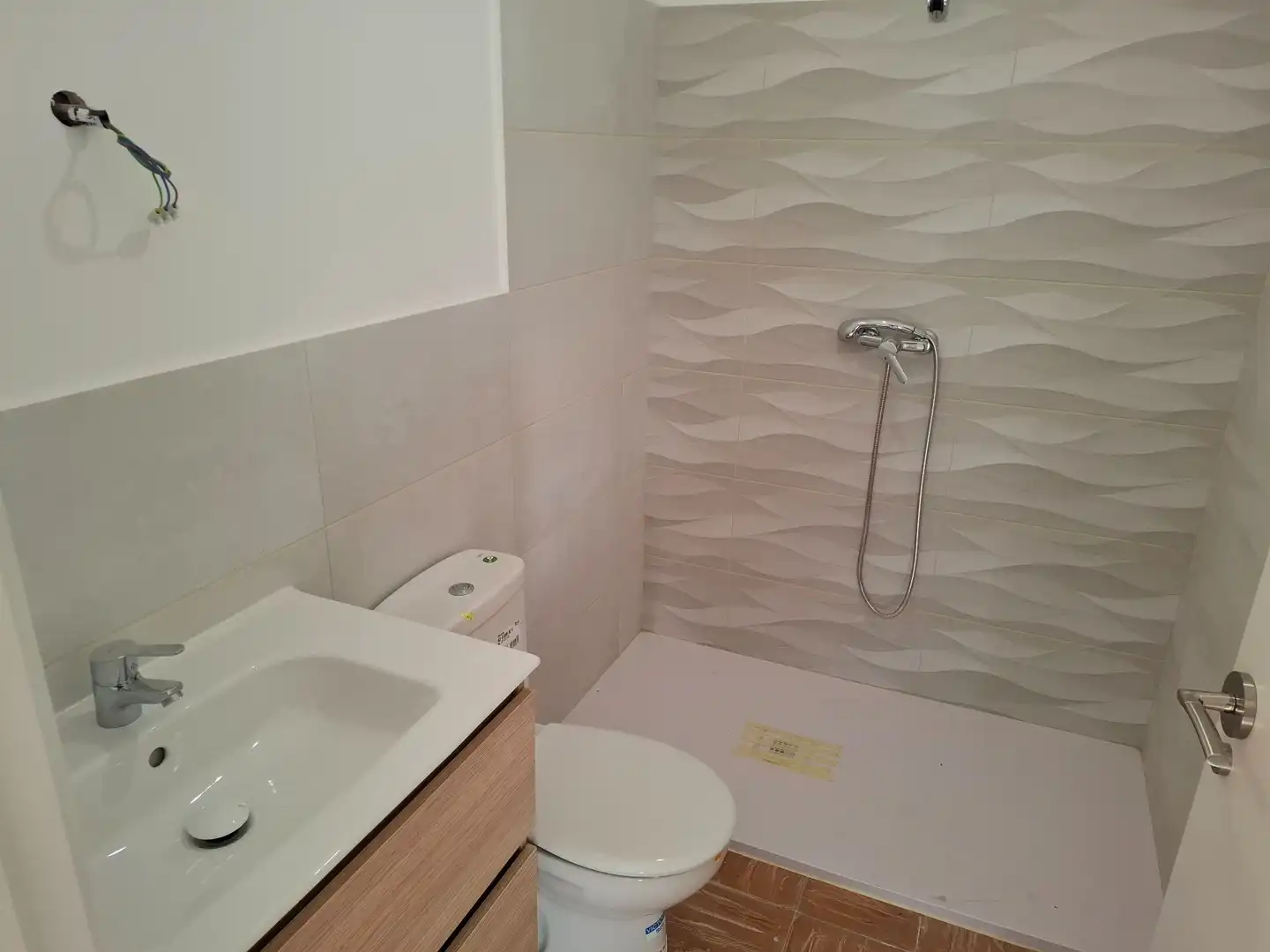 Bathroom of Detached homes for rent in O Carballiño    with Air Conditioner, Heating and Private garden