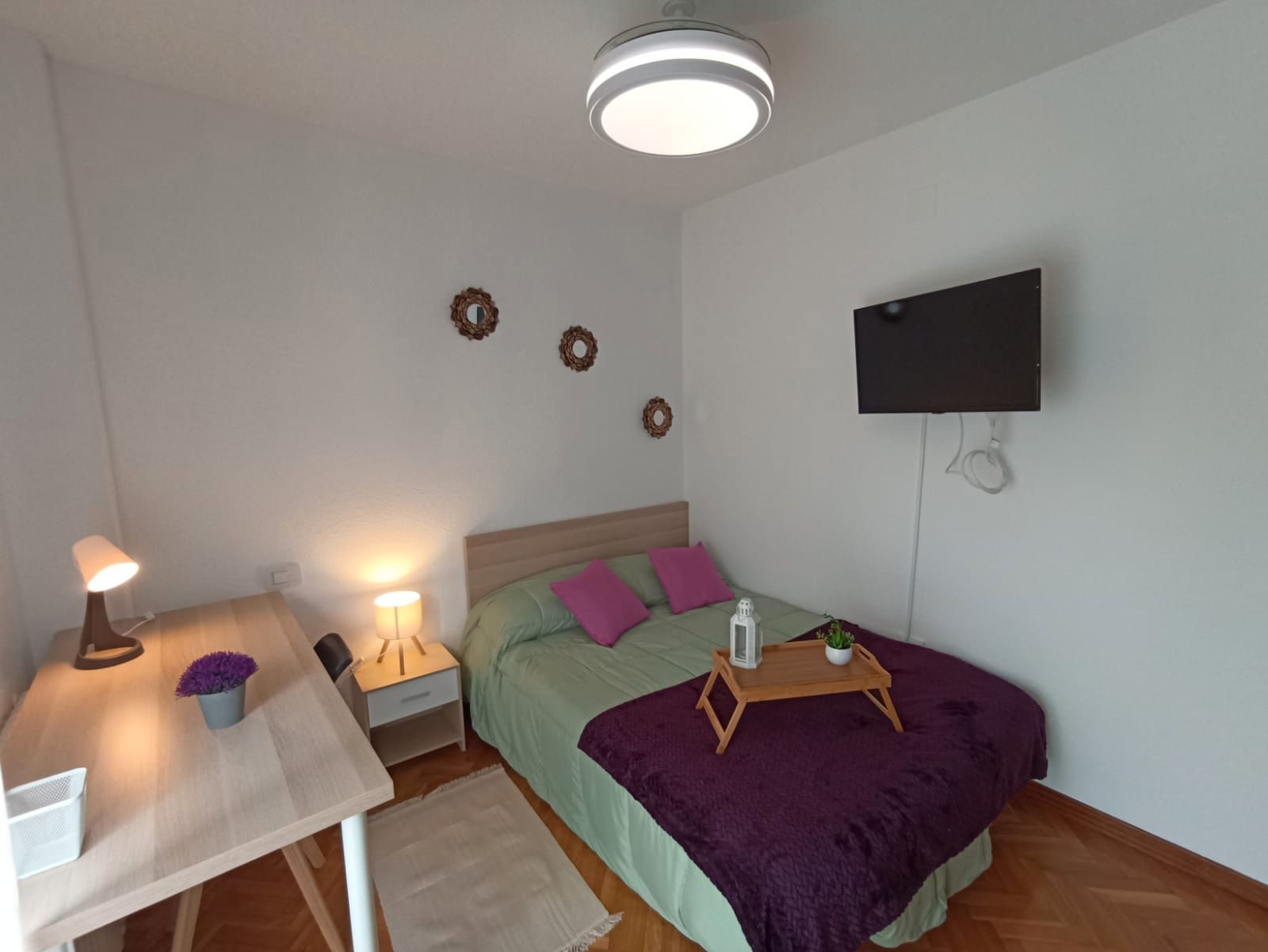 Bedroom of Flat to share in Galapagar  with Air Conditioner, Heating and Parquet flooring