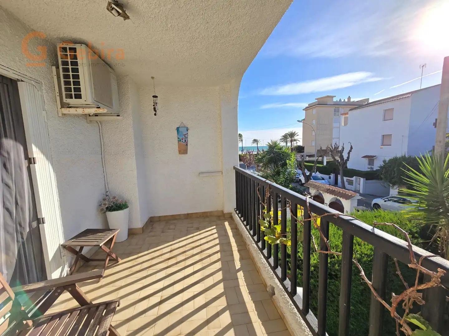 Vista exterior de Casa adosada en venta en Cunit con Aire acondicionado, Calefacción y Jardín privado