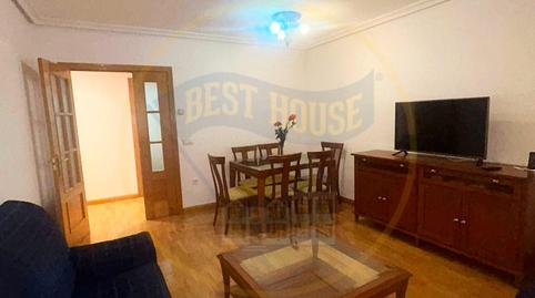 Foto 2 de Pis de lloguer a Calle de Colón, Centro, Cuenca