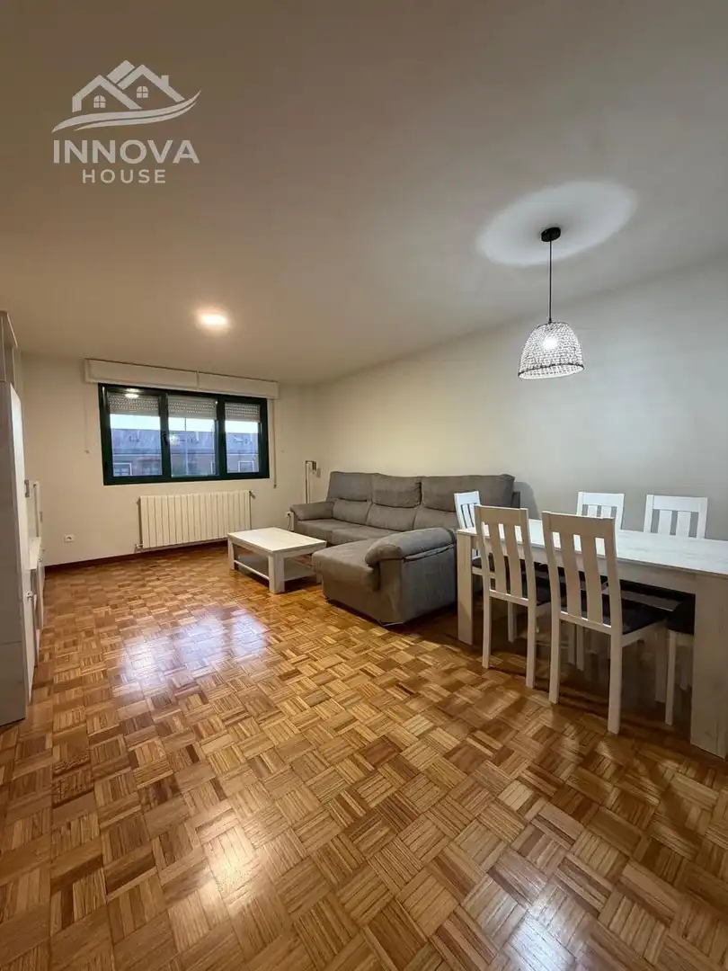 Flat for rent in Avenida Vicente Aleixandre, Sector Plaza de Toros