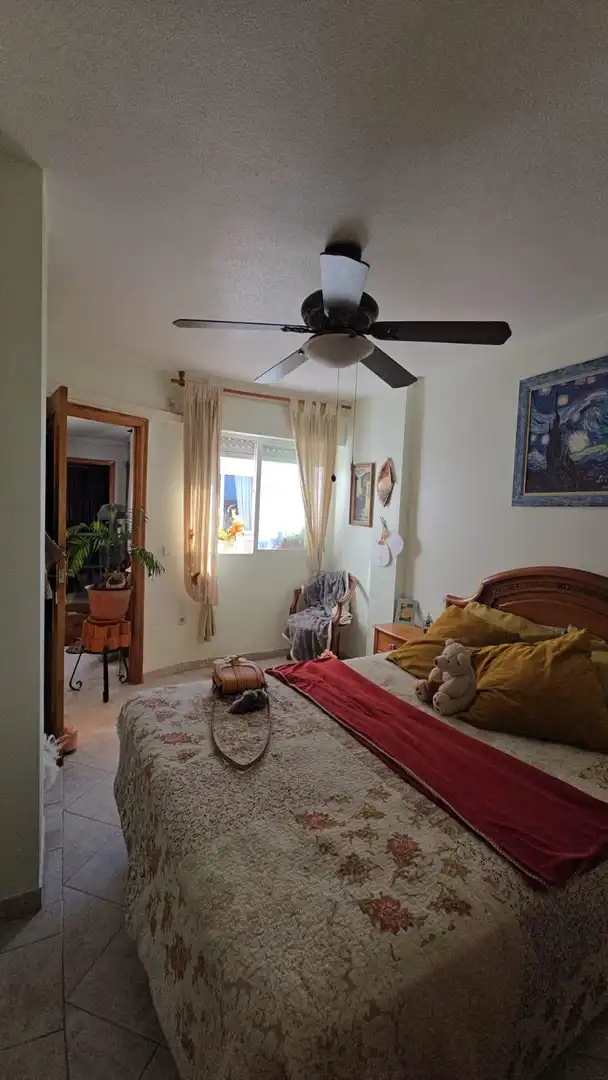 Schlafzimmer von Dachboden zum Verkauf in Murcia mit Klimaanlage und Heizung