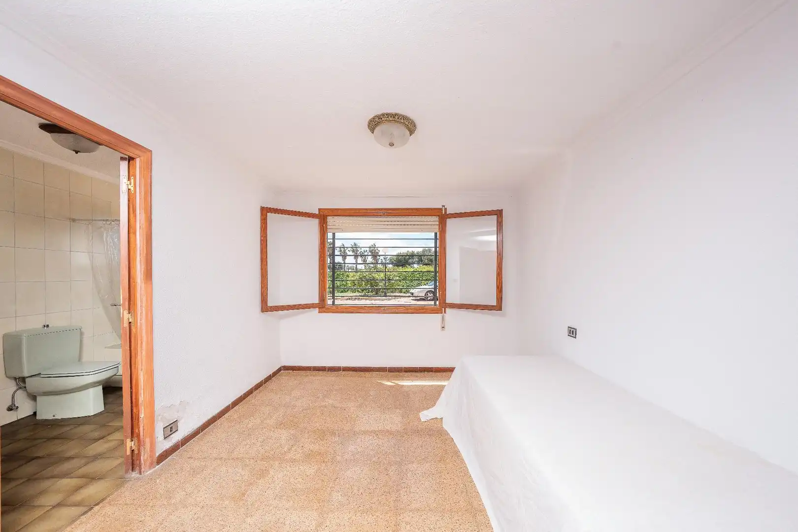 Dormitori de Casa o xalet en venda en Elche / Elx amb Jardí privat, Terrassa i Piscina