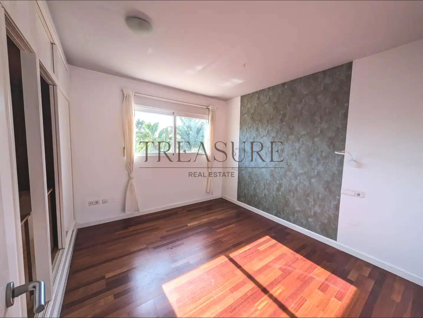 Bedroom of Houses for sale in La Manga del Mar Menor  with Air Conditioner, Private garden and Terrace