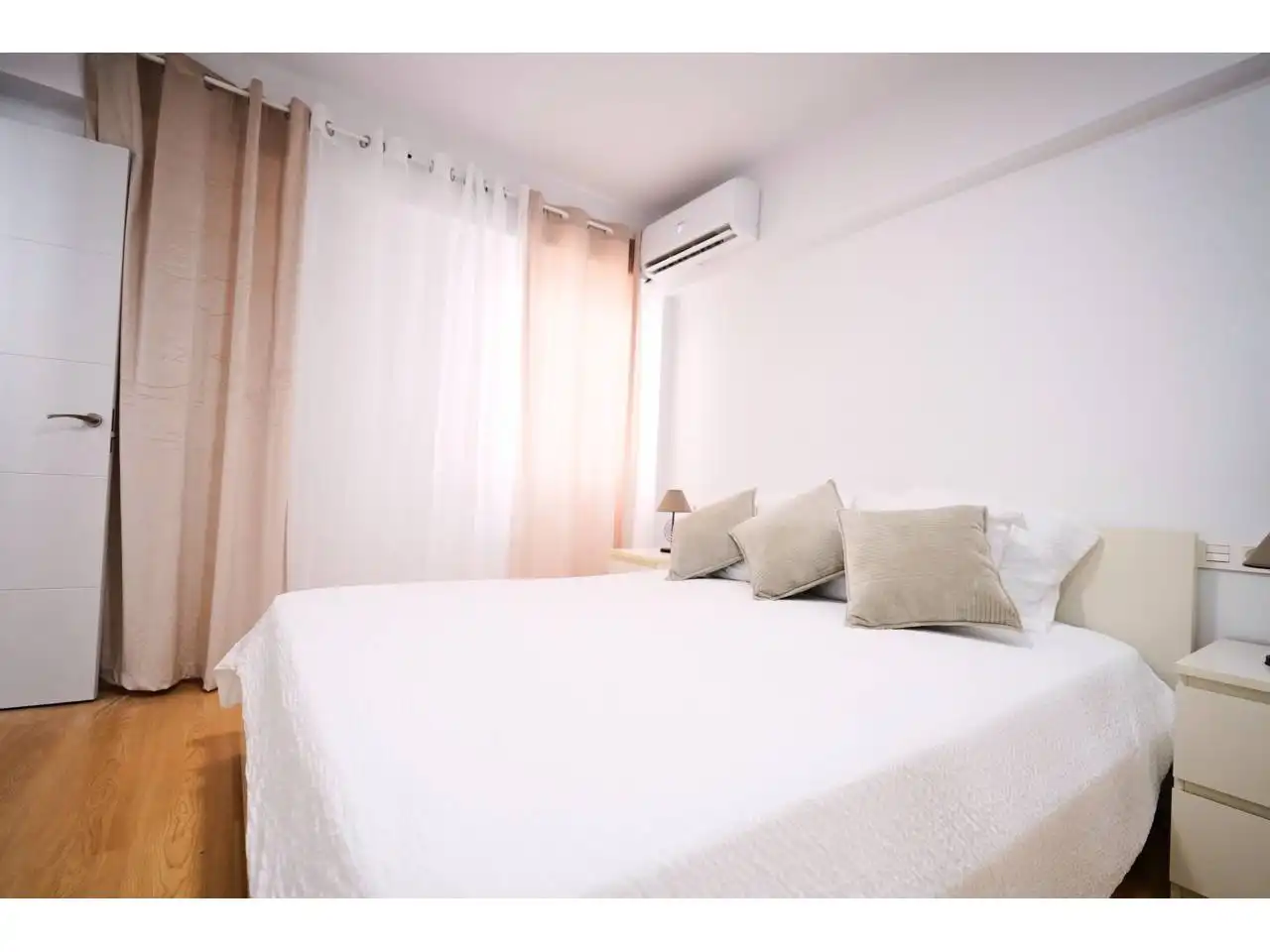 Habitación de Piso en venta en Benicarló con Aire acondicionado y Amueblado
