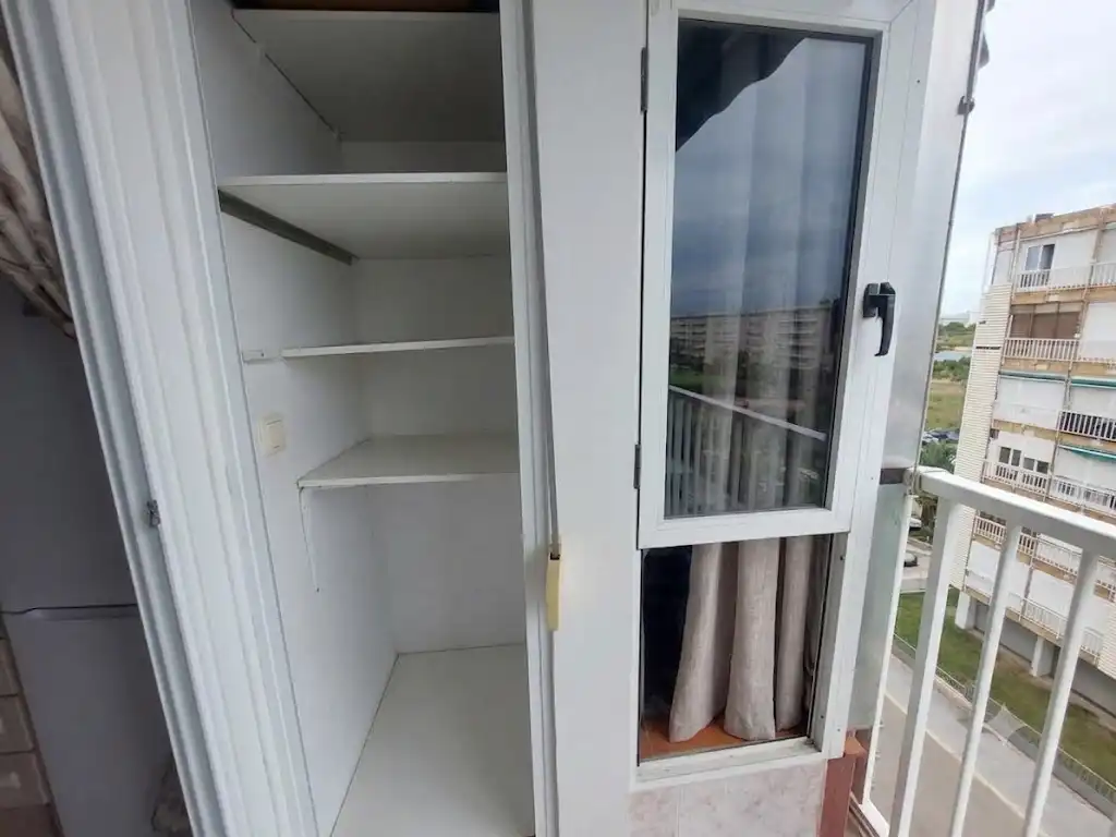Terraza de Estudio en venta en Vila-seca con Amueblado y Balcón