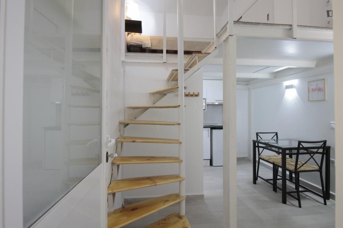 Estudi de lloguer a Pradolongo