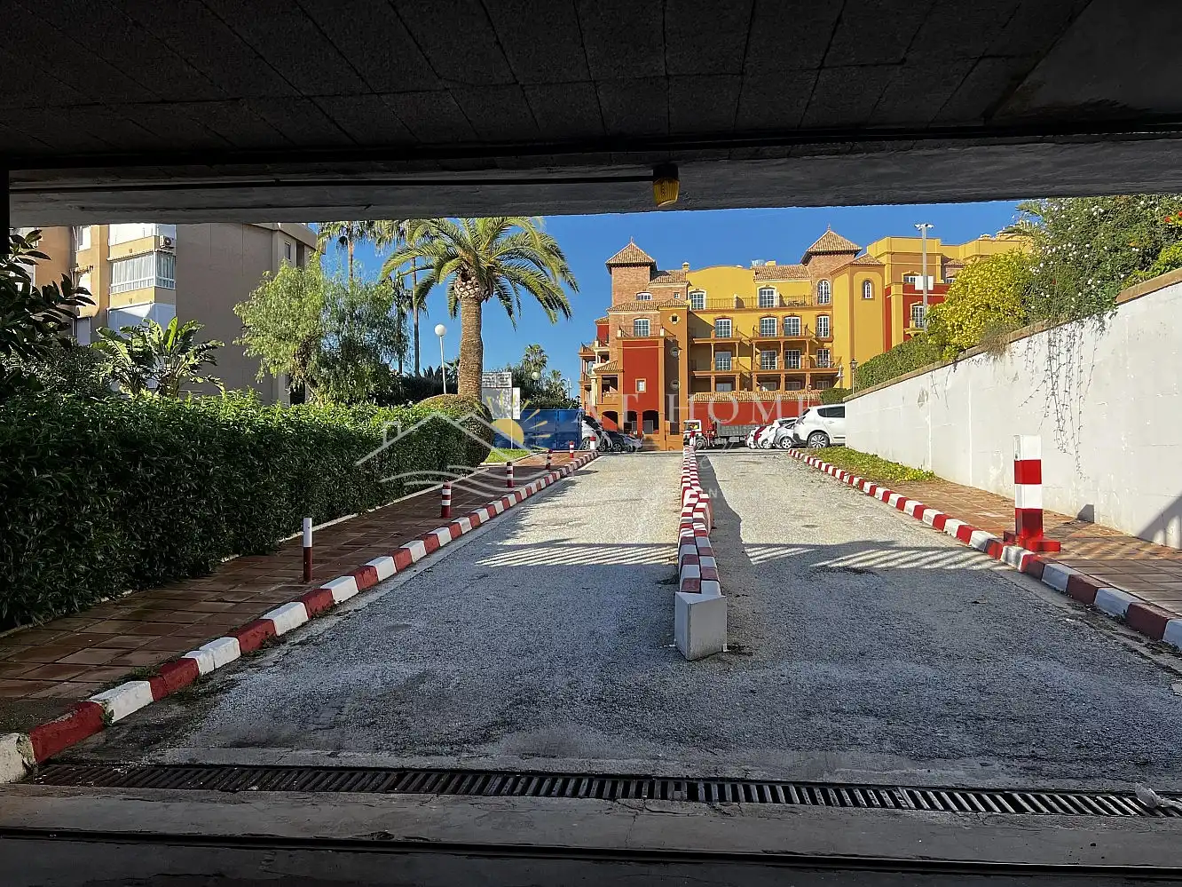 Parkplatz von Garage zum Verkauf in Torrox
