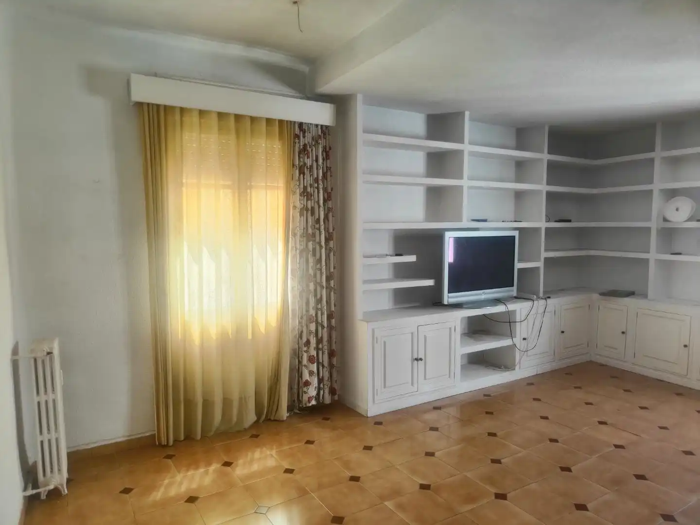 Flat with lift for sale in Calle Menorca 39