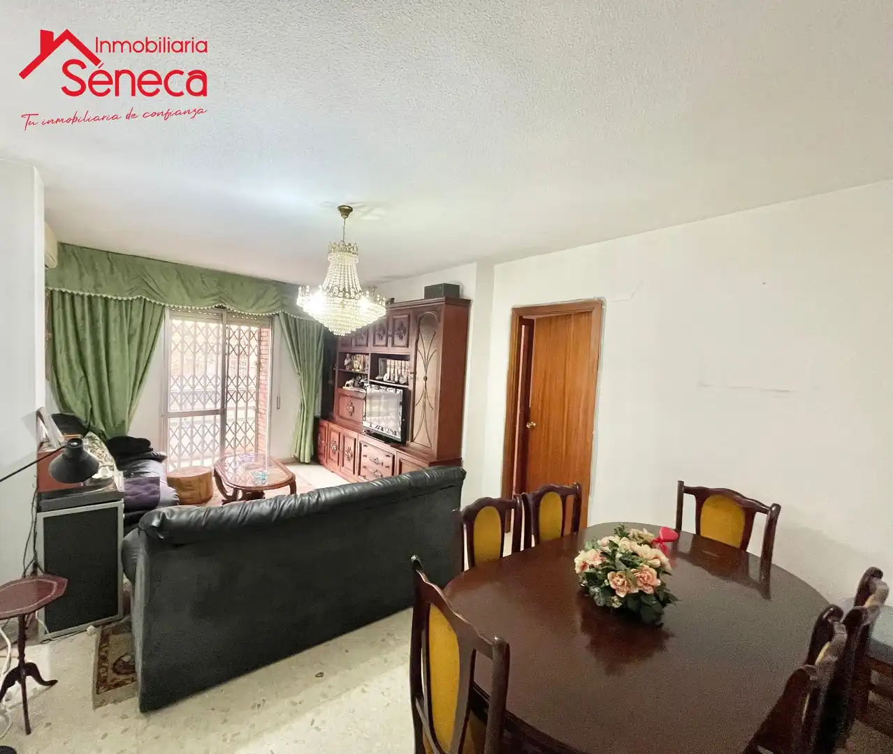 Sala de estar de Piso en venta en Córdoba con Calefacción, Terraza y Trastero