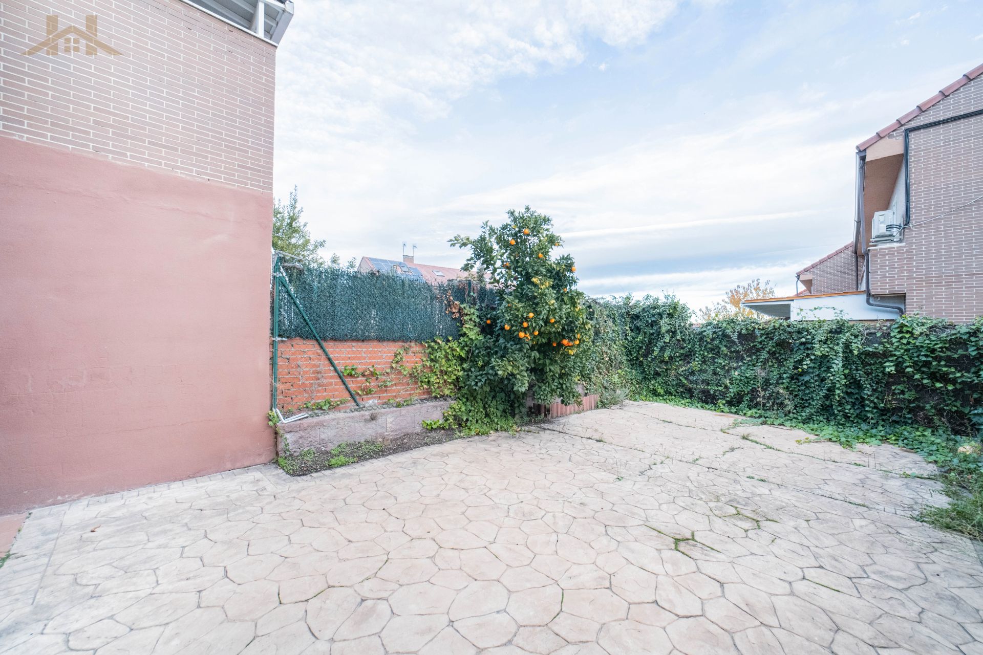 Jardí de Casa o xalet en venda en Arroyomolinos (Madrid) amb Calefacció, Jardí privat i Parquet