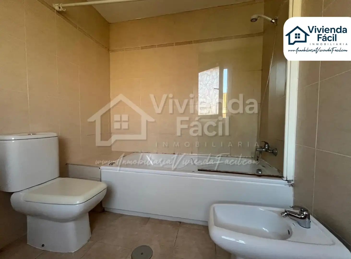 Bathroom of Houses for sale in Seseña  with Air Conditioner, Heating and Private garden