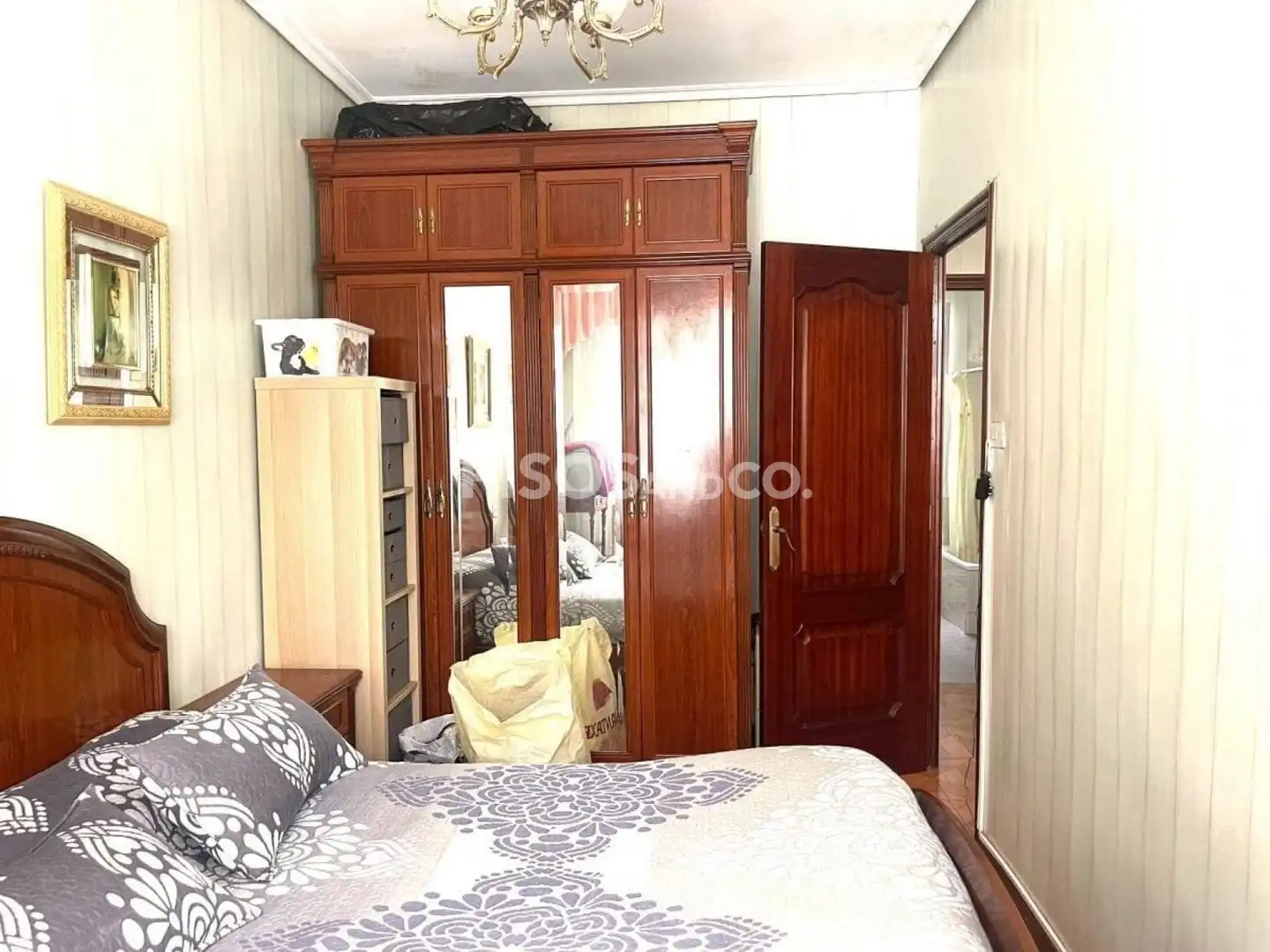 Dormitori de Casa o xalet en venda en A Coruña Capital  amb Calefacció i Moblat