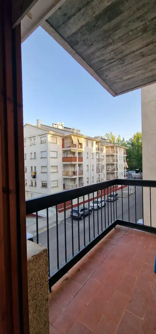 Piso de alquiler en Calle MEMBRILLERAS, Membrilleras - Levante
