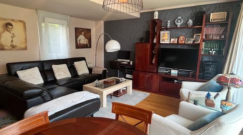 Foto 2 de Casa adosada en venda a Calle Lirio, 11, Cuatro Caminos, Cantabria