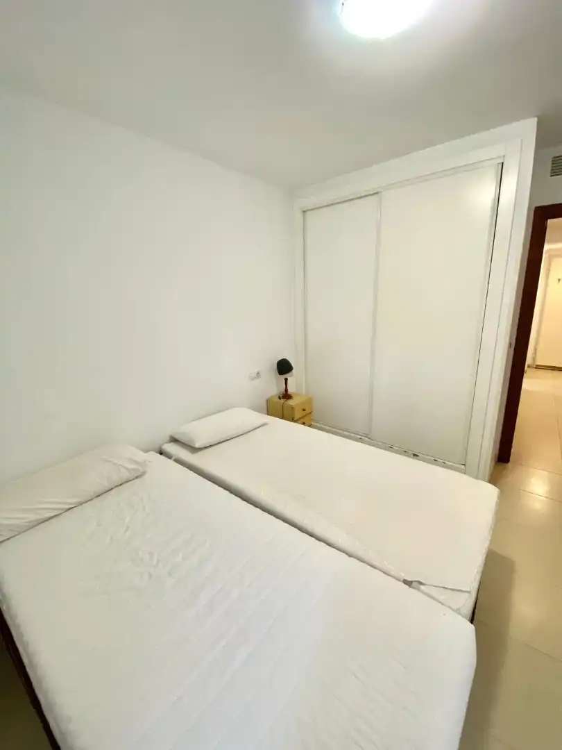Apartments for rent in Calle Carmelo Simón Plá, 6, Playa de San Juan