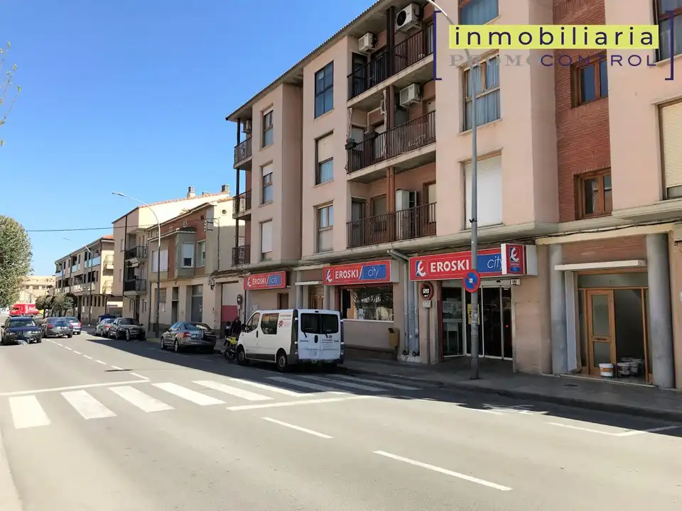 Garaje en venta en Zuera