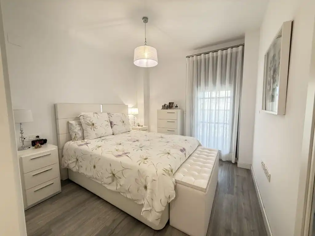 Flat with pool for sale in Calle Escritora Carmen Laforet, imagen 20
