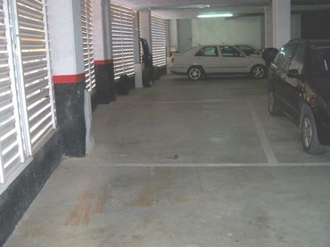 Individual with lift for sale in Piera