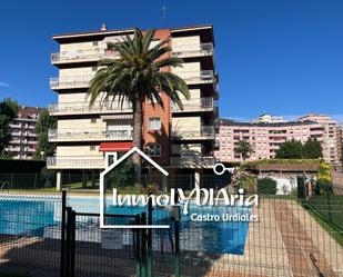 Exterior view of Flat for sale in Castro-Urdiales  with Heating, Parquet flooring and Terrace