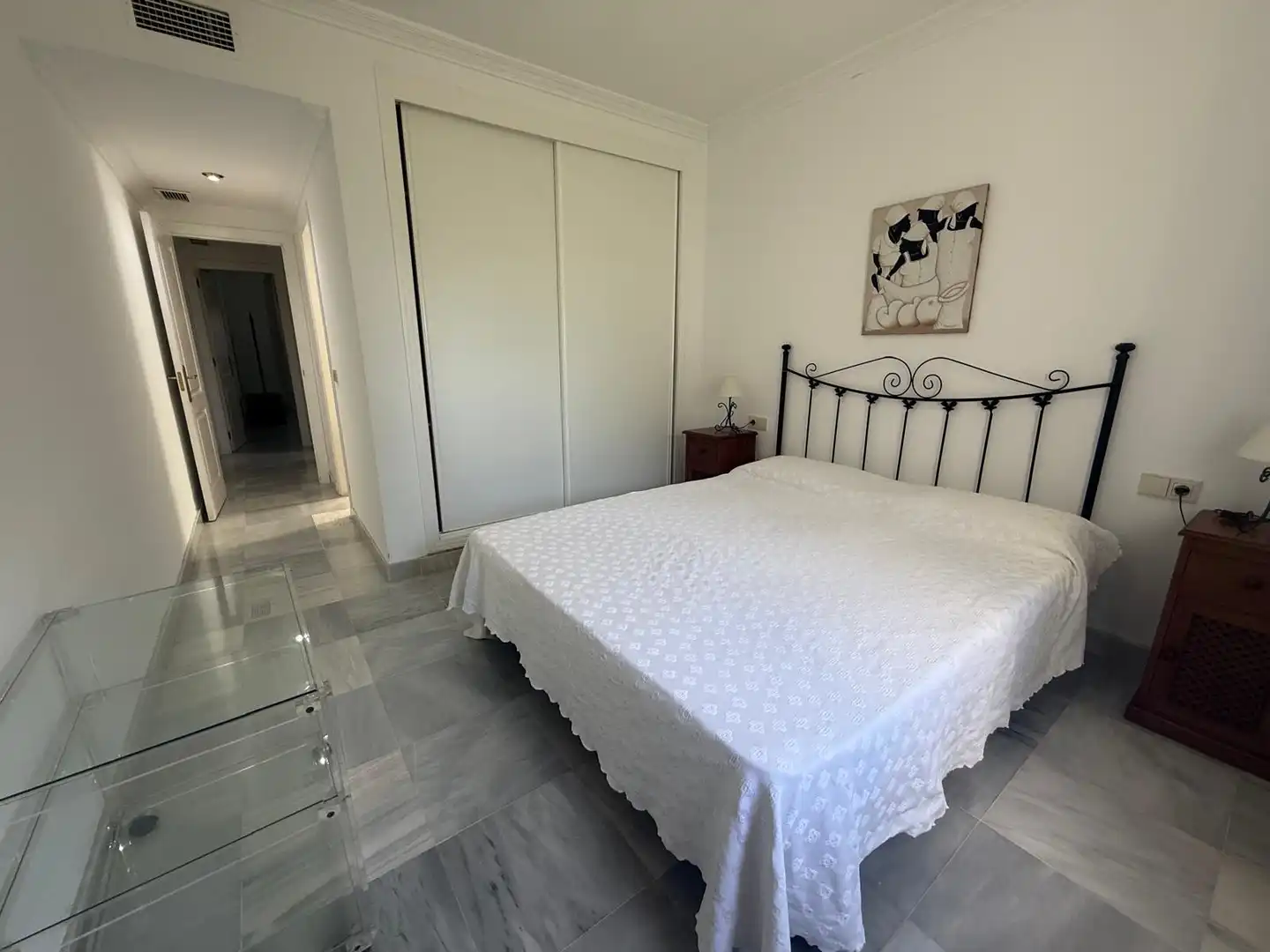 Dormitori de Planta baixa de lloguer en Marbella amb Aire condicionat, Terrassa i Piscina