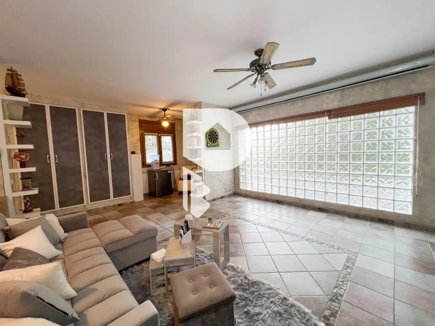 Sala de estar de Casa o chalet en venta en Vallirana con Aire acondicionado, Calefacción y Terraza