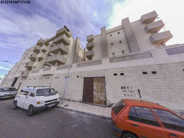 Piso en Venta en Av/ Pintor Gines Parra en La Gangosa