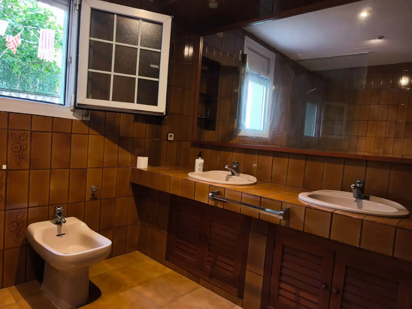 Badezimmer von Haus oder Chalet zum Verkauf in Blanes mit Heizung, Privatgarten und Terrasse