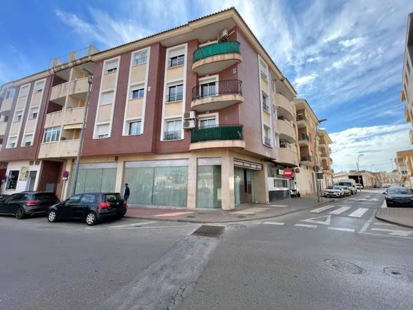 Local comercial en Alquiler en C/ San Cayetano en Torre-Pacheco ciudad