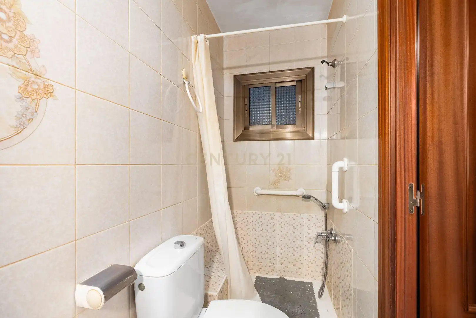 Badezimmer von Wohnungen zum Verkauf in Parets del Vallès mit Alarm