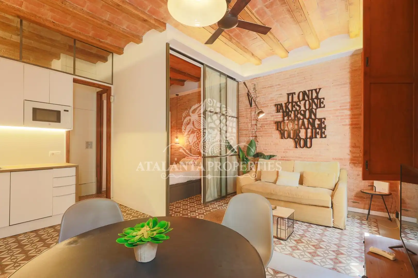 Appartamento con terrazza in affitto a Carrer PEU DE LA CREU, imagen 7
