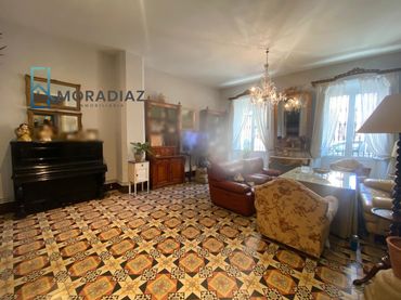 Casa con balcone in vendita a Don Benito