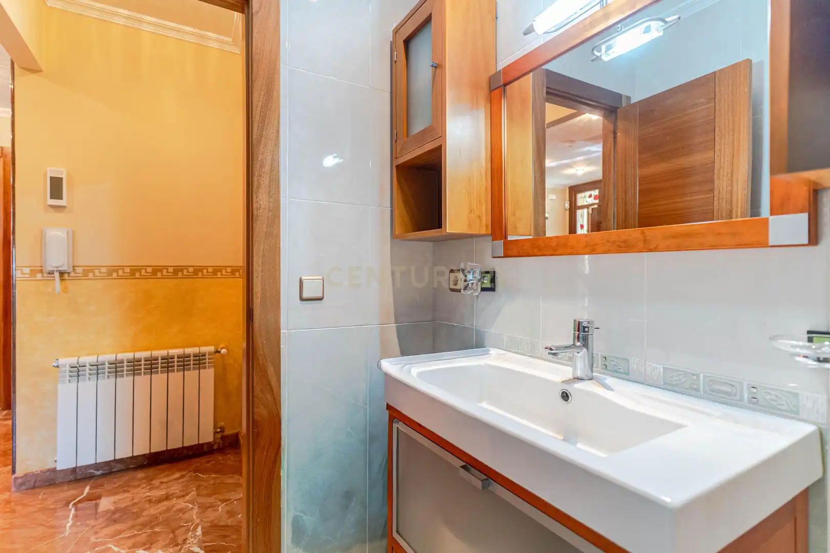 Bathroom of Houses for sale in Baza  with Storage room and Balcony