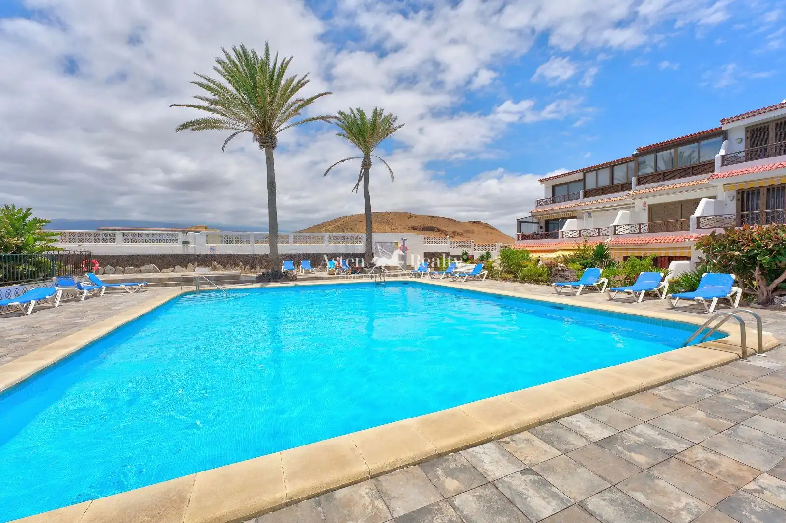 Piscina de Apartament en venda en Arona amb Terrassa, Piscina i Piscina comunitària