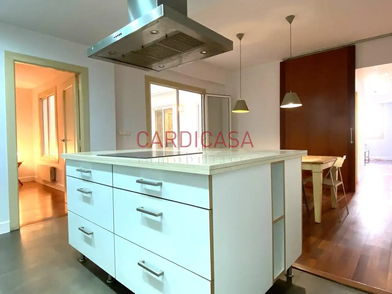 Cocina de Piso de alquiler en Vigo  con Calefacción, Parquet y Balcón