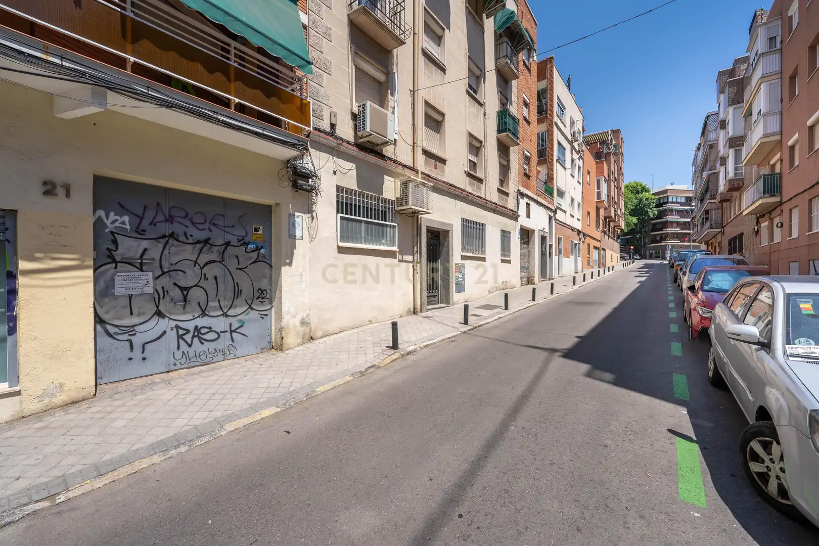 Vista exterior de Local en venta en Madrid con Internet