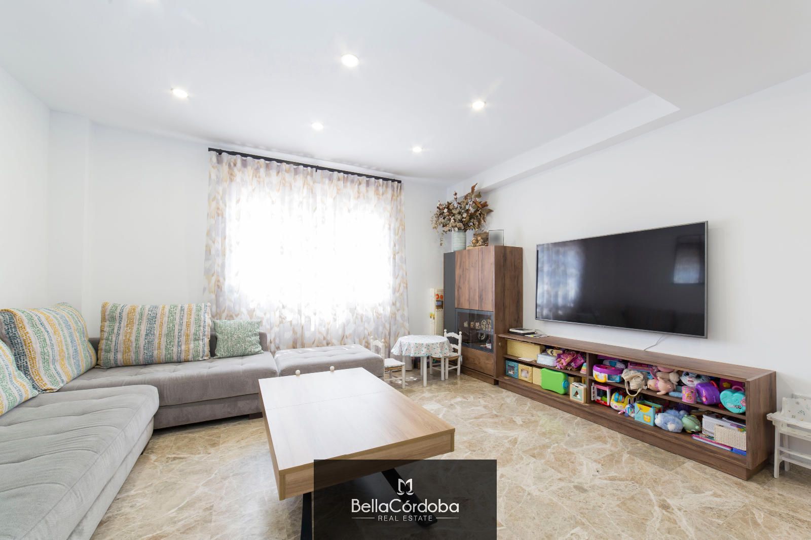 Living room of Single-family semi-detached for sale in  Córdoba Capital  with Air Conditioner, Heating and Terrace