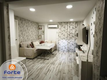 Piso con ascensor en venta en Sur