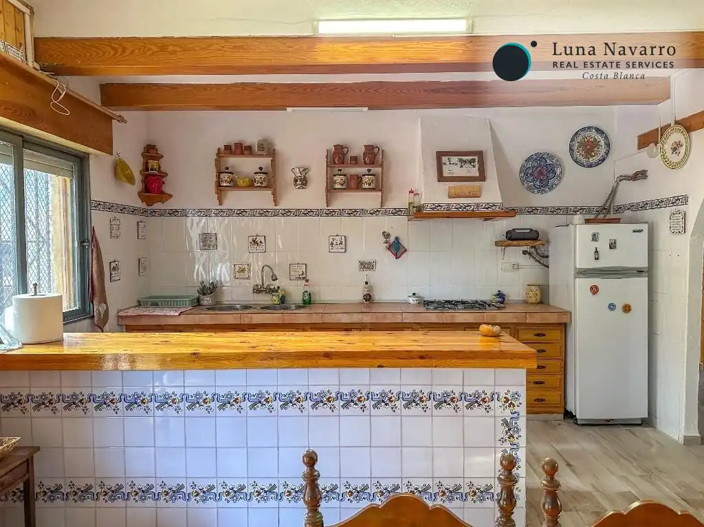 Cocina de Casa o chalet en venta en Confrides con Calefacción, Jardín privado y Terraza