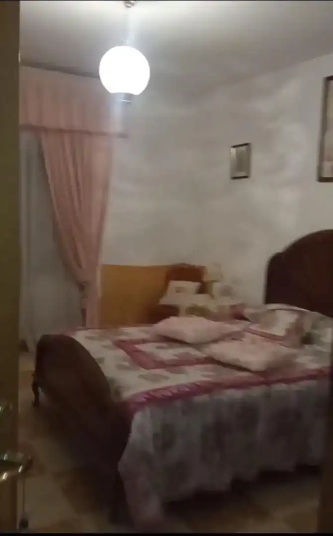 Dormitori de Planta baixa en venda en Segura de la Sierra amb Traster i Moblat