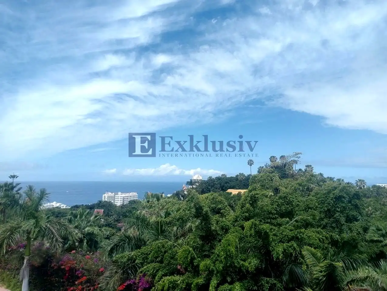 Exterior view of Houses for sale in Adeje  with Air Conditioner, Private garden and Terrace