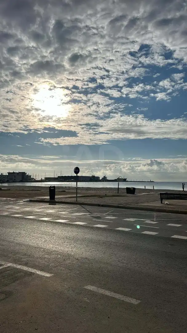 Vista exterior de Casa adosada en venta en Santa Pola con Aire acondicionado, Calefacción y Terraza
